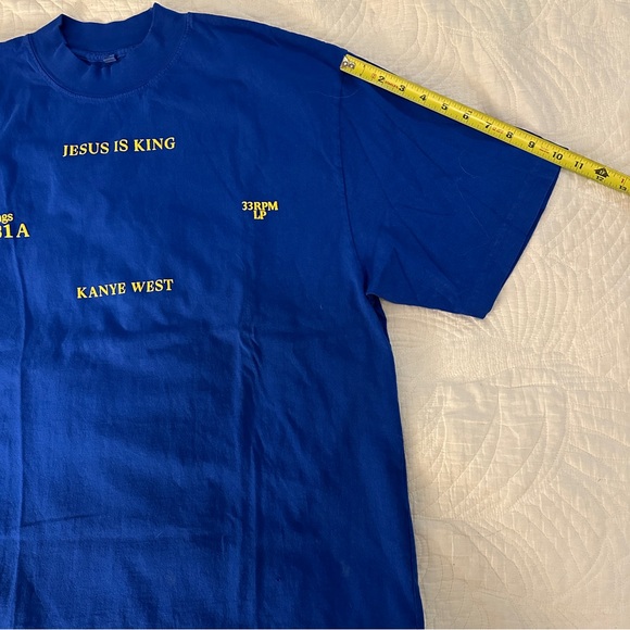 Yeezy / Los Angeles Apparel: Kanye West Jesus is King Vinyl - Picture 9 of 14